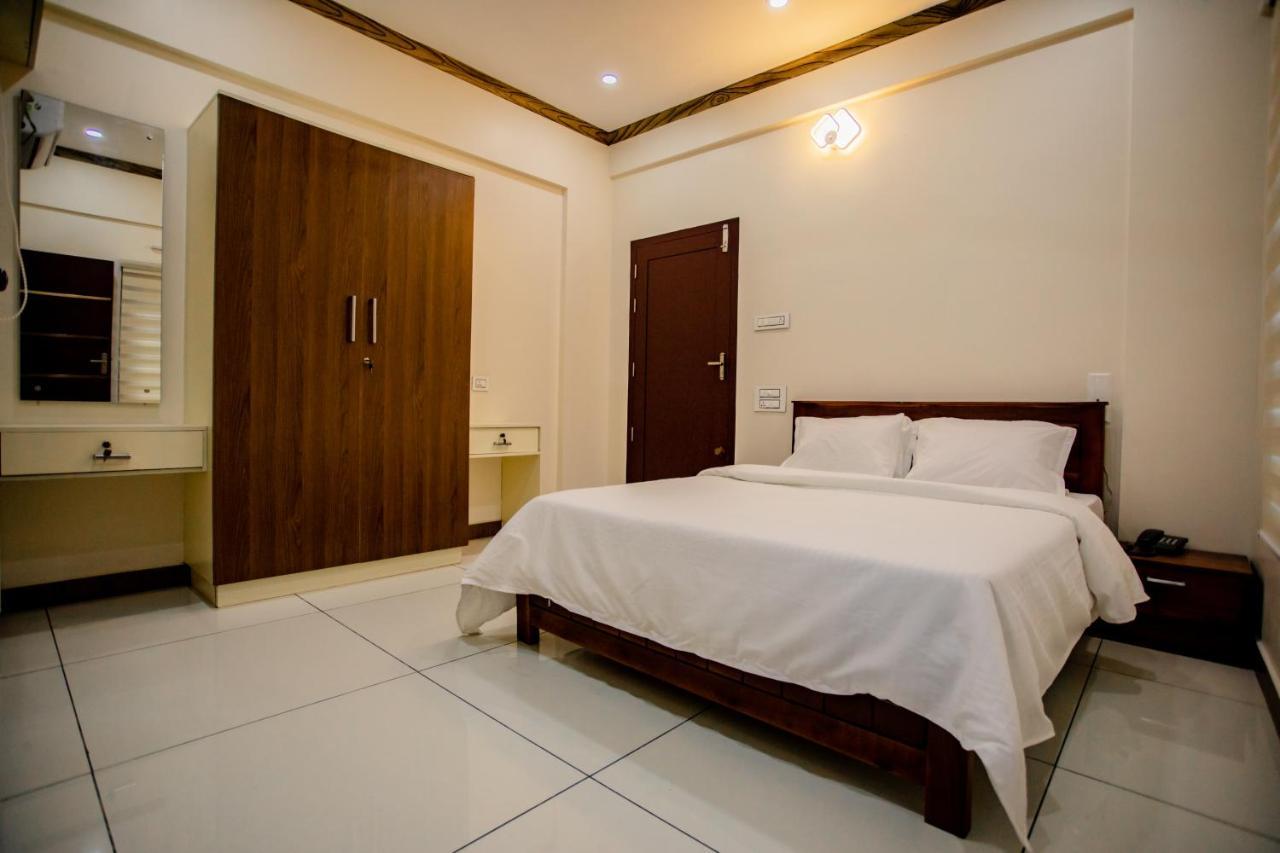 Cliff Way Apartments Varkala Esterno foto