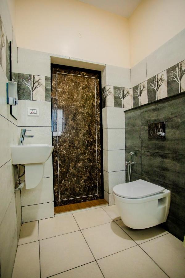 Cliff Way Apartments Varkala Esterno foto