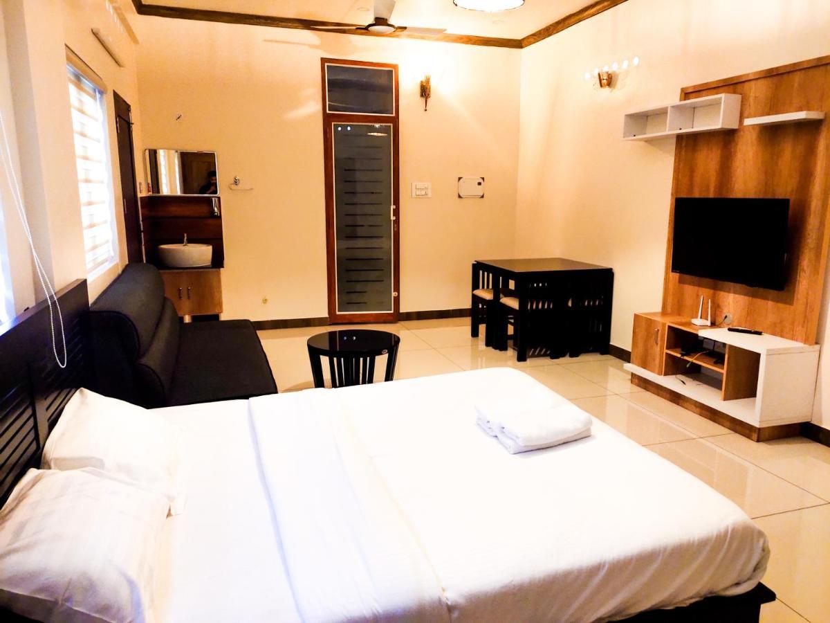 Cliff Way Apartments Varkala Esterno foto